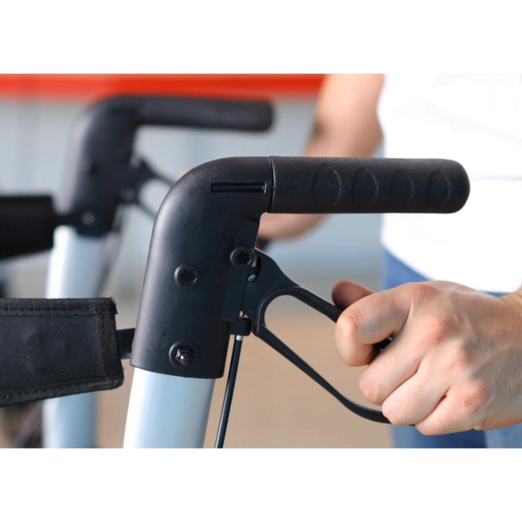 GAYA Rollstuhl & Rollator in 1 | MORETTI