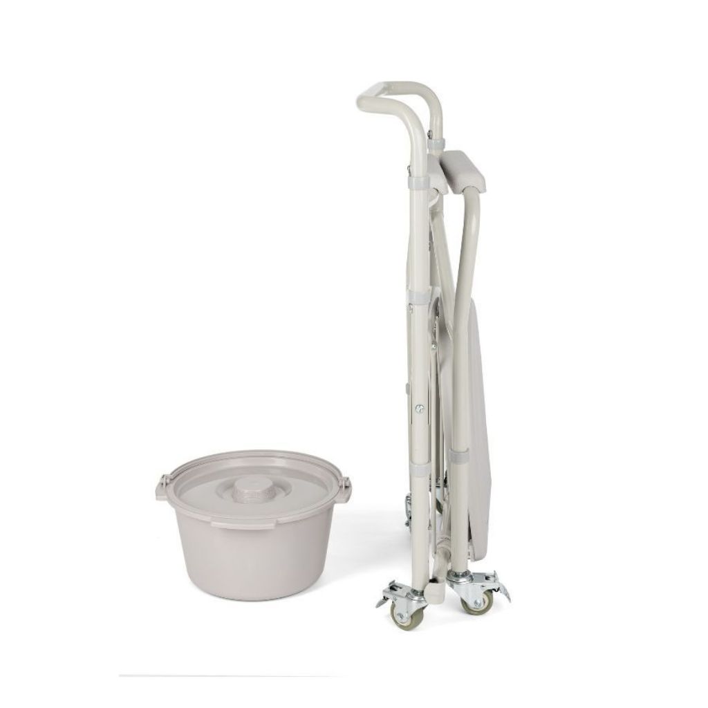 Einfacher faltbarer Toilettenstuhl / Bettpfannenstuhl mit Rollen